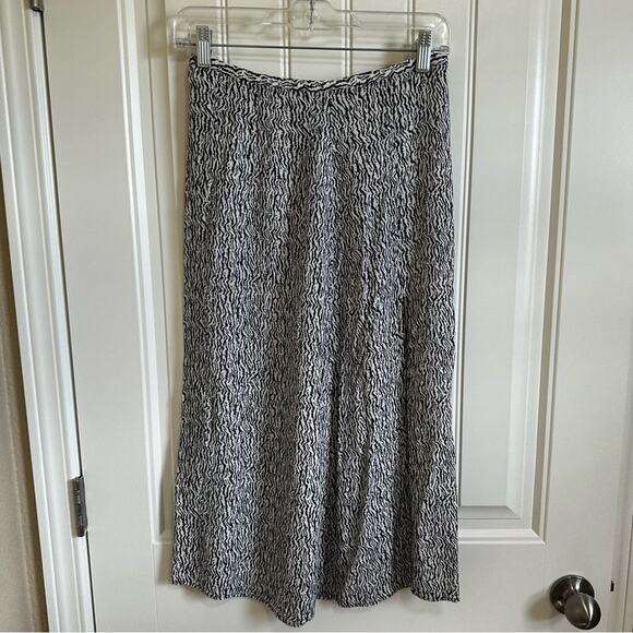 H&M women’s maxi skirt size 4 - Picture 2 of 8
